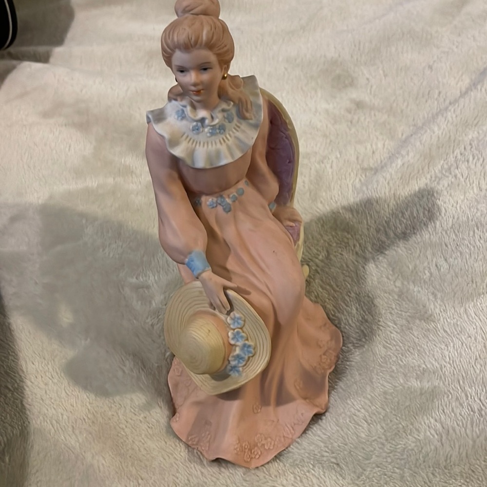 Lady Courtney's Dream Victorian Figurine by Homco